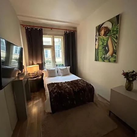 Cozy With Balcony Apartmán Praha